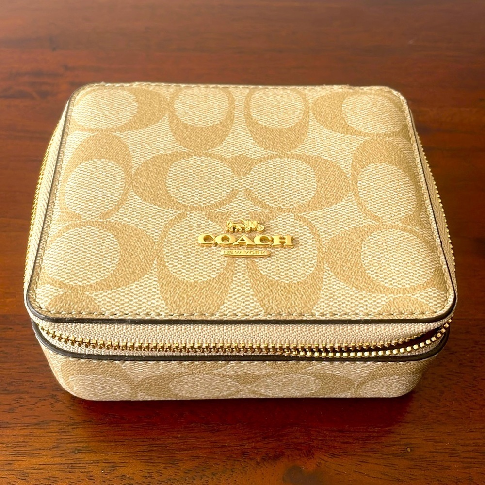 COACH Jewelry Organizer Box Travel accessory
